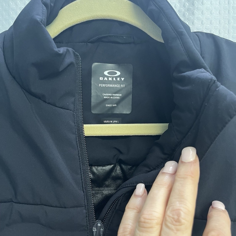 Oakley Eclipse RC Quilted‎ Vest Black Thermocare Performance Skiing Medium - Picture 3 of 9